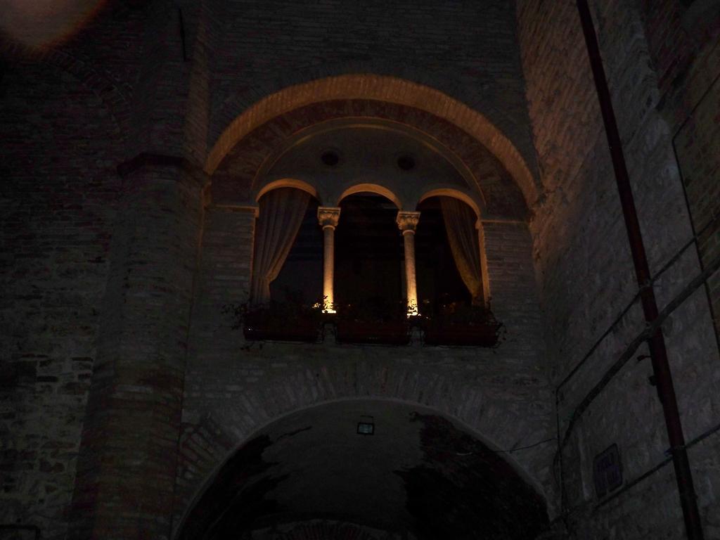 Вилла Palazzetto Bentivoglio Sassoferrato Экстерьер фото